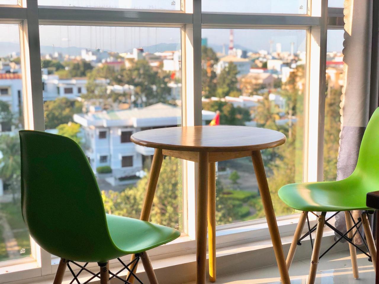 Ngoc Huong Hostel & Apartments クイニョン エクステリア 写真