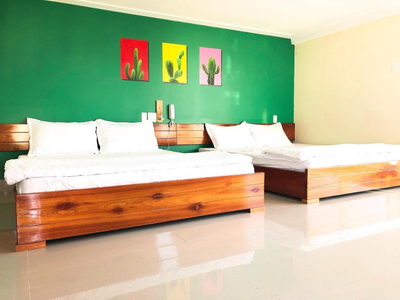 Ngoc Huong Hostel & Apartments クイニョン エクステリア 写真