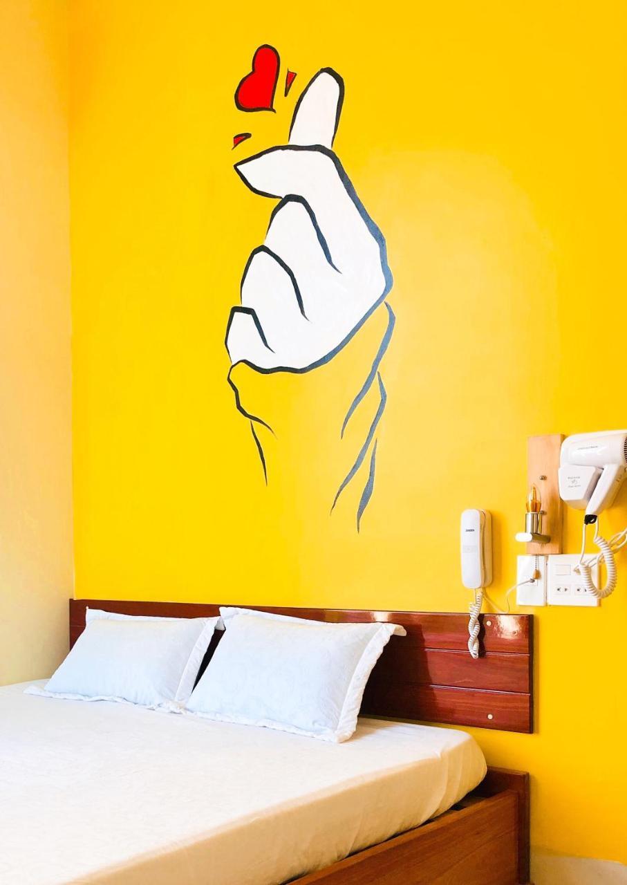 Ngoc Huong Hostel & Apartments クイニョン エクステリア 写真
