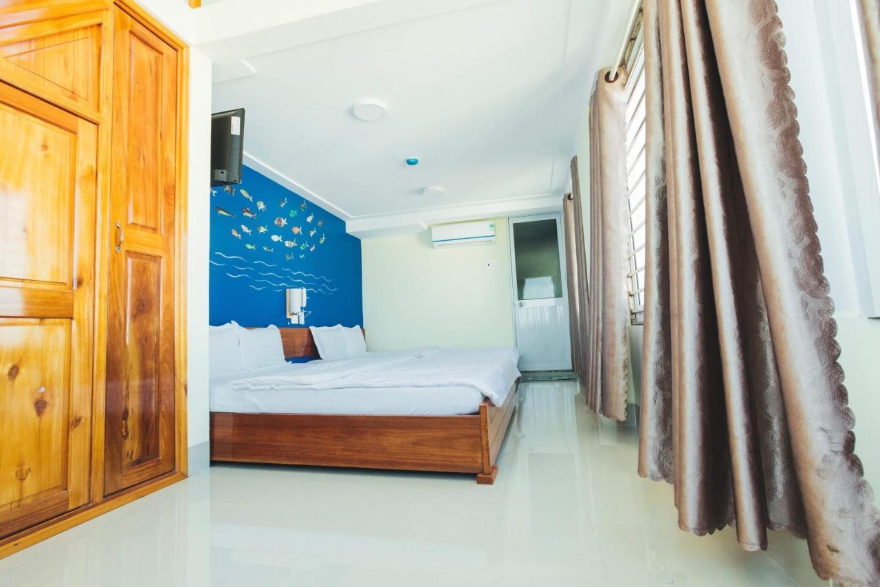 Ngoc Huong Hostel & Apartments クイニョン エクステリア 写真