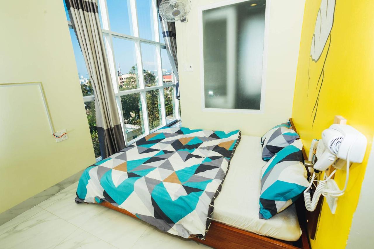 Ngoc Huong Hostel & Apartments クイニョン エクステリア 写真