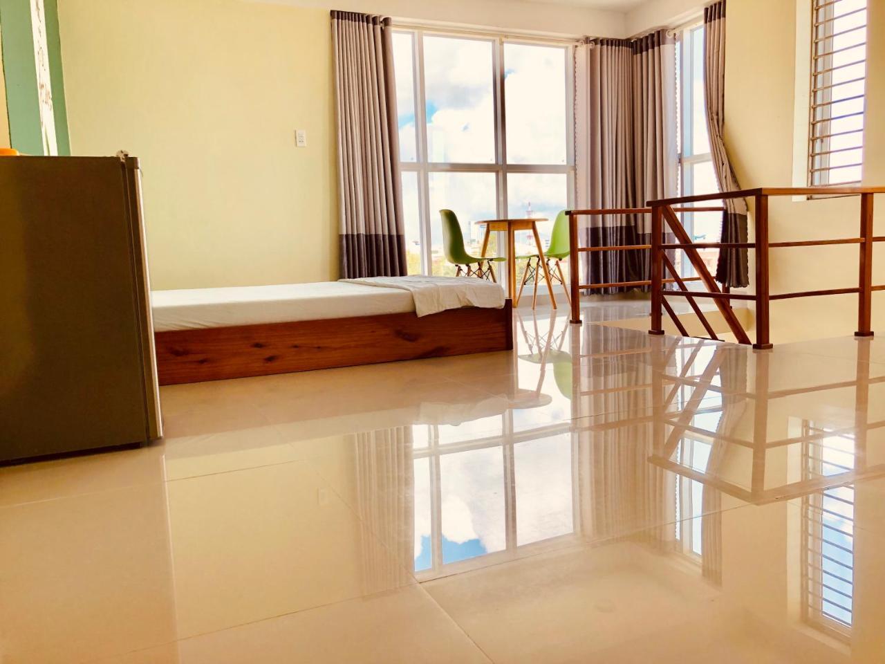 Ngoc Huong Hostel & Apartments クイニョン エクステリア 写真