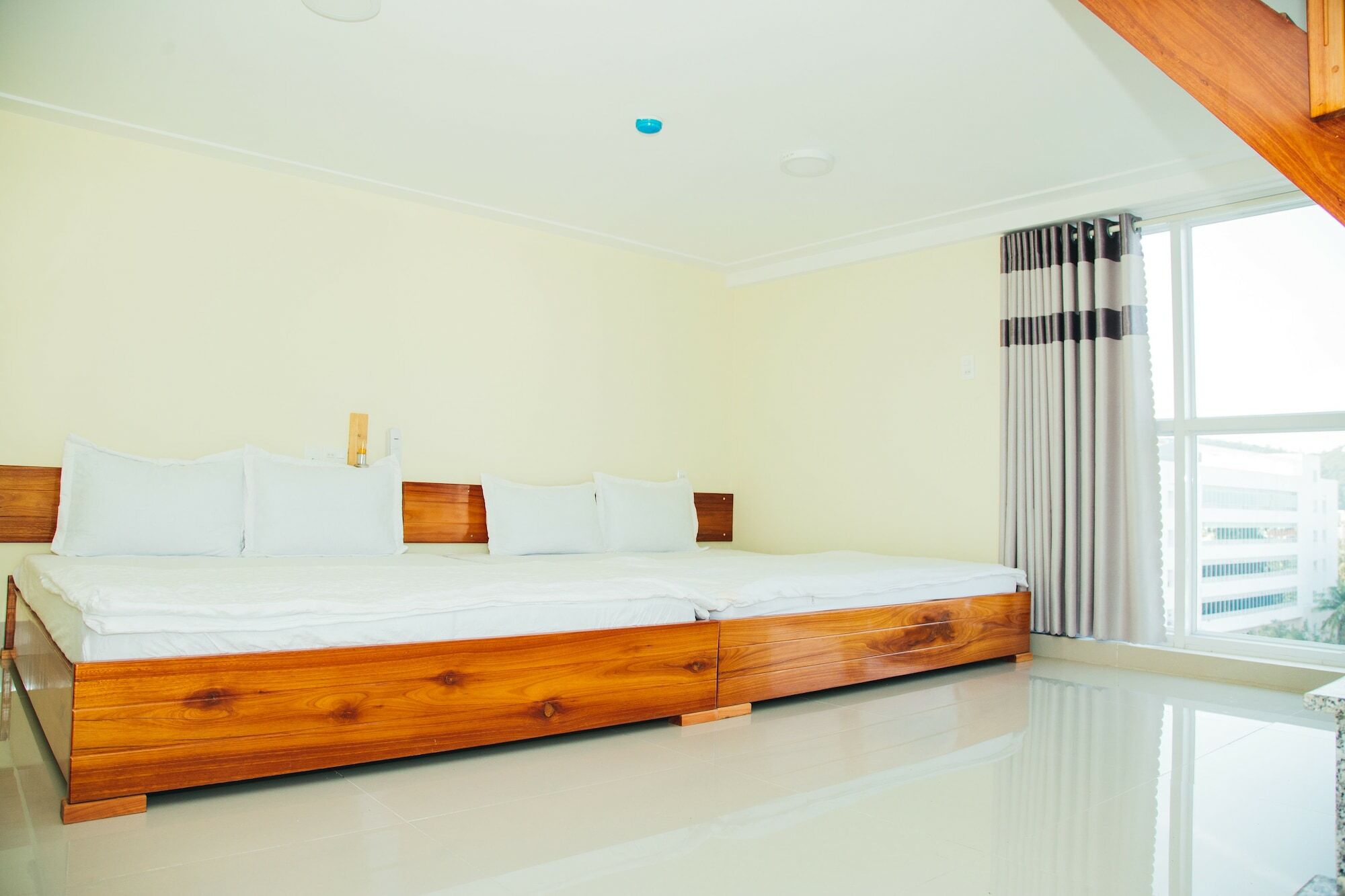 Ngoc Huong Hostel & Apartments クイニョン エクステリア 写真
